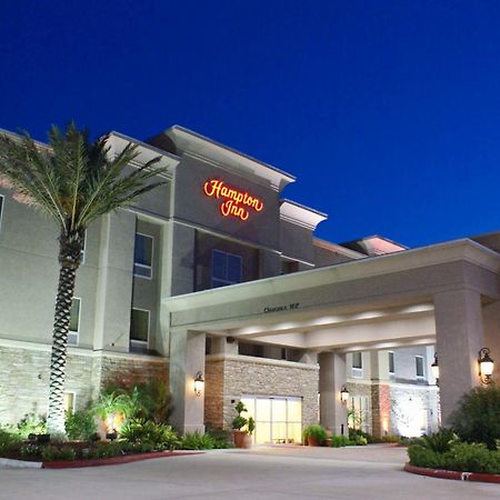 Hampton Inn Ориндж Экстерьер фото