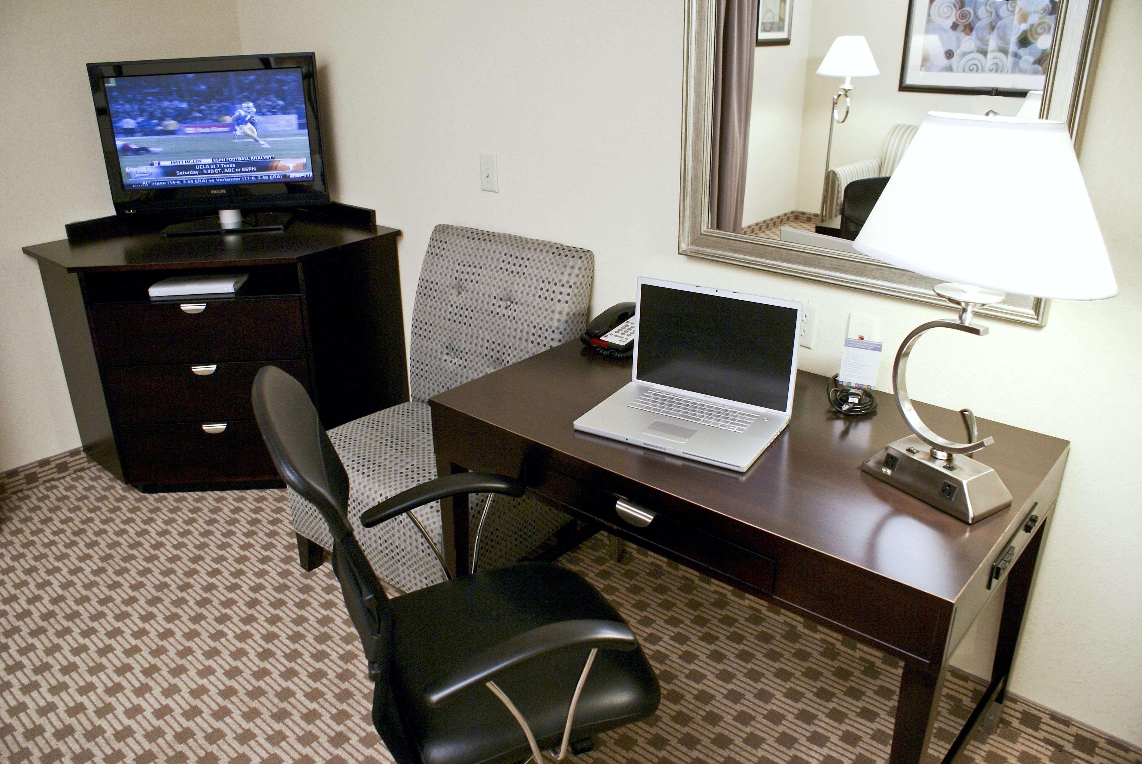 Hampton Inn Ориндж Номер фото